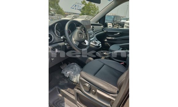 Buy Import Mercedes-Benz 250 Black Car in Import - Dubai in Aragatsotn Buy Import Mercedes-Benz 250 Black Car in Import - Dubai in Aragatsotn