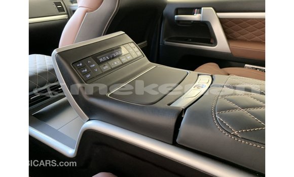 Buy Import Toyota Land Cruiser Black Car in Import - Dubai in Aragatsotn Buy Import Toyota Land Cruiser Black Car in Import - Dubai in Aragatsotn