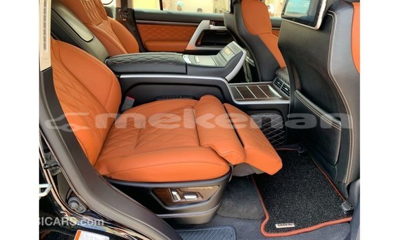 Buy Import Toyota Land Cruiser Black Car in Import - Dubai in Aragatsotn Buy Import Toyota Land Cruiser Black Car in Import - Dubai in Aragatsotn