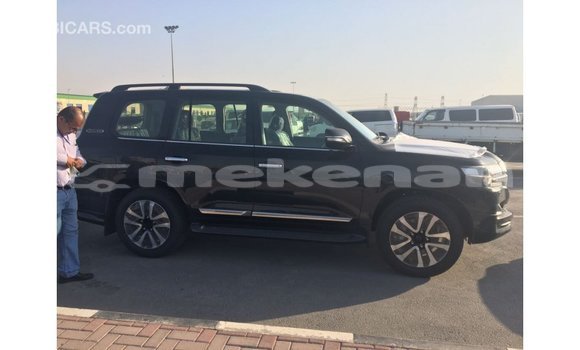Buy Import Toyota Land Cruiser Black Car in Import - Dubai in Aragatsotn Buy Import Toyota Land Cruiser Black Car in Import - Dubai in Aragatsotn