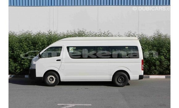 Buy Import Toyota Hiace White Car in Import - Dubai in Aragatsotn Buy Import Toyota Hiace White Car in Import - Dubai in Aragatsotn