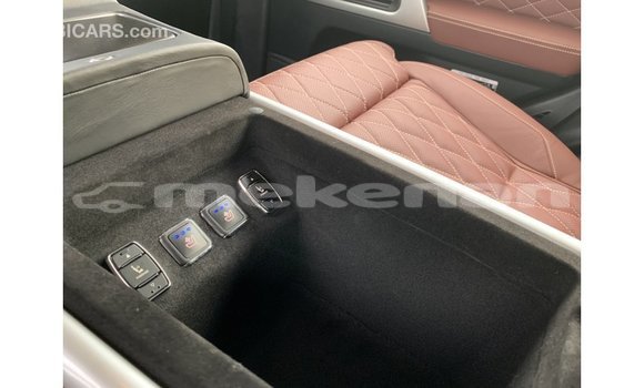 Buy Import Toyota Land Cruiser Black Car in Import - Dubai in Aragatsotn Buy Import Toyota Land Cruiser Black Car in Import - Dubai in Aragatsotn