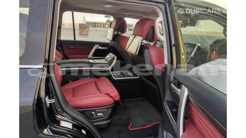 Big with watermark toyota land cruiser aragatsotn import dubai 1785