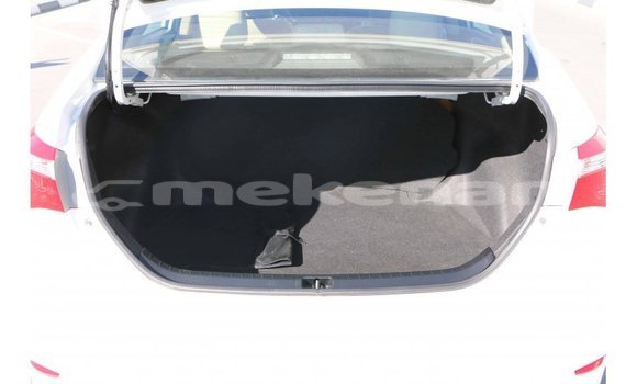 Buy Import Toyota Corolla White Car in Import - Dubai in Aragatsotn Buy Import Toyota Corolla White Car in Import - Dubai in Aragatsotn