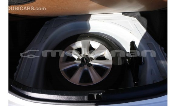 Buy Import Toyota Corolla White Car in Import - Dubai in Aragatsotn Buy Import Toyota Corolla White Car in Import - Dubai in Aragatsotn