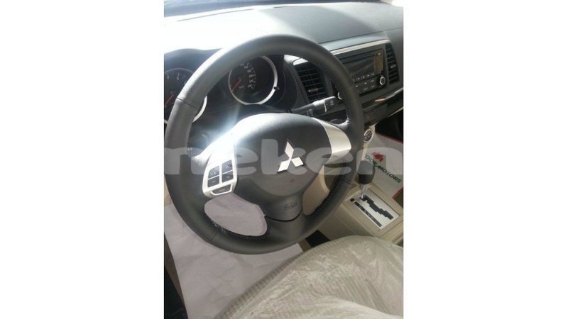 Big with watermark mitsubishi l200 aragatsotn import dubai 1793