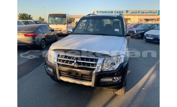 Buy Import Mitsubishi Pajero Black Car in Import - Dubai in Aragatsotn Buy Import Mitsubishi Pajero Black Car in Import - Dubai in Aragatsotn