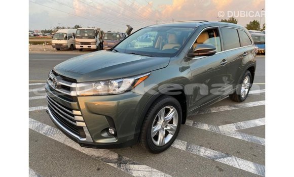 Buy Import Toyota Highlander Green Car in Import - Dubai in Aragatsotn Buy Import Toyota Highlander Green Car in Import - Dubai in Aragatsotn