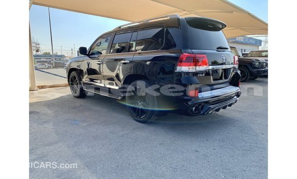 Buy Import Toyota Land Cruiser Black Car in Import - Dubai in Aragatsotn Buy Import Toyota Land Cruiser Black Car in Import - Dubai in Aragatsotn