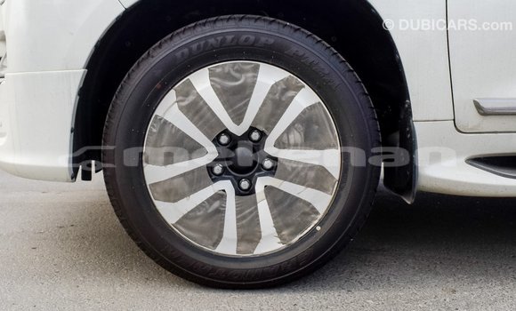 Buy Import Toyota Land Cruiser White Car in Import - Dubai in Aragatsotn Buy Import Toyota Land Cruiser White Car in Import - Dubai in Aragatsotn