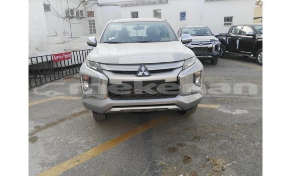 Buy Import Mitsubishi L200 Other Car in Import - Dubai in Aragatsotn Buy Import Mitsubishi L200 Other Car in Import - Dubai in Aragatsotn