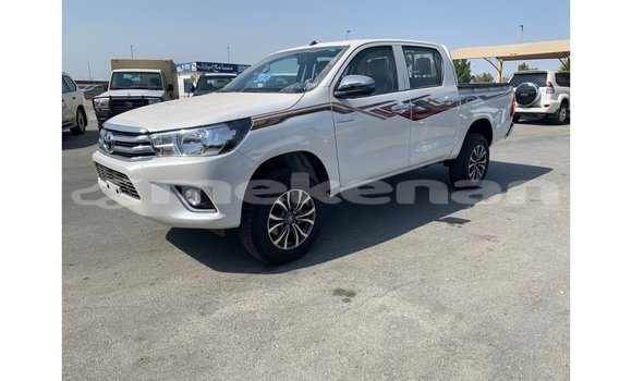 Buy Import Toyota Hilux White Car in Import - Dubai in Aragatsotn Buy Import Toyota Hilux White Car in Import - Dubai in Aragatsotn
