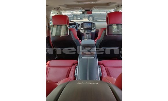 Buy Import Toyota Land Cruiser Red Car in Import - Dubai in Aragatsotn Buy Import Toyota Land Cruiser Red Car in Import - Dubai in Aragatsotn