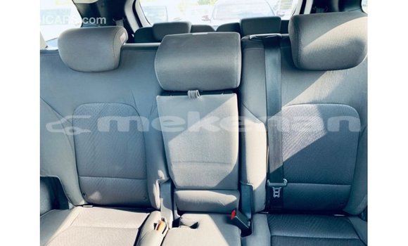 Buy Import Hyundai Santa Fe White Car in Import - Dubai in Aragatsotn Buy Import Hyundai Santa Fe White Car in Import - Dubai in Aragatsotn