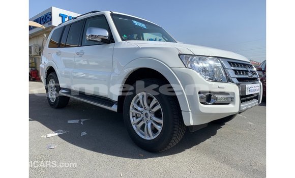 Buy Import Mitsubishi Pajero White Car in Import - Dubai in Aragatsotn Buy Import Mitsubishi Pajero White Car in Import - Dubai in Aragatsotn