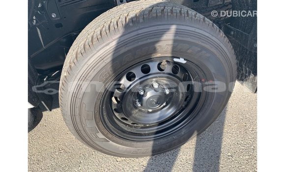 Buy Import Toyota Hilux White Car in Import - Dubai in Aragatsotn Buy Import Toyota Hilux White Car in Import - Dubai in Aragatsotn