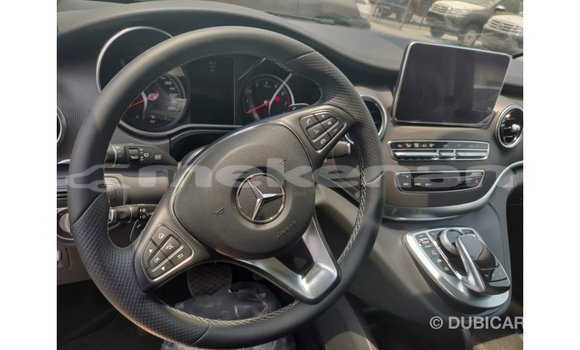 Buy Import Mercedes-Benz 250 Black Car in Import - Dubai in Aragatsotn Buy Import Mercedes-Benz 250 Black Car in Import - Dubai in Aragatsotn