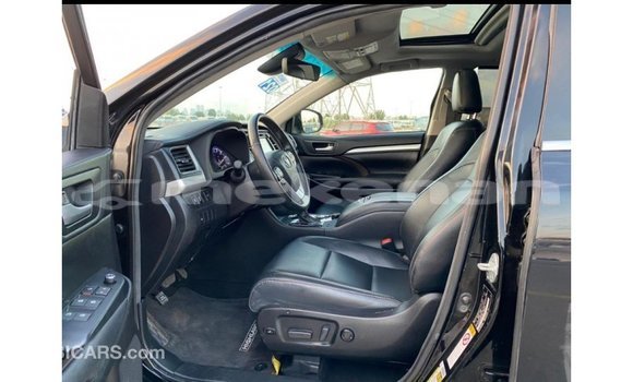 Buy Import Toyota Highlander Black Car in Import - Dubai in Aragatsotn Buy Import Toyota Highlander Black Car in Import - Dubai in Aragatsotn