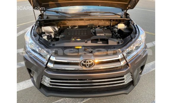 Buy Import Toyota Highlander Black Car in Import - Dubai in Aragatsotn Buy Import Toyota Highlander Black Car in Import - Dubai in Aragatsotn