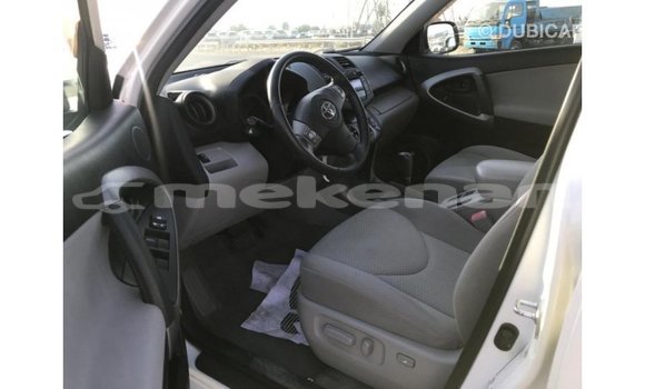 Buy Import Toyota 4Runner White Car in Import - Dubai in Aragatsotn Buy Import Toyota 4Runner White Car in Import - Dubai in Aragatsotn