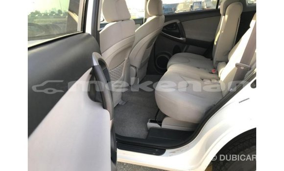 Buy Import Toyota 4Runner White Car in Import - Dubai in Aragatsotn Buy Import Toyota 4Runner White Car in Import - Dubai in Aragatsotn