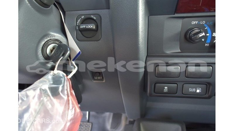 Big with watermark toyota land cruiser aragatsotn import dubai 1881