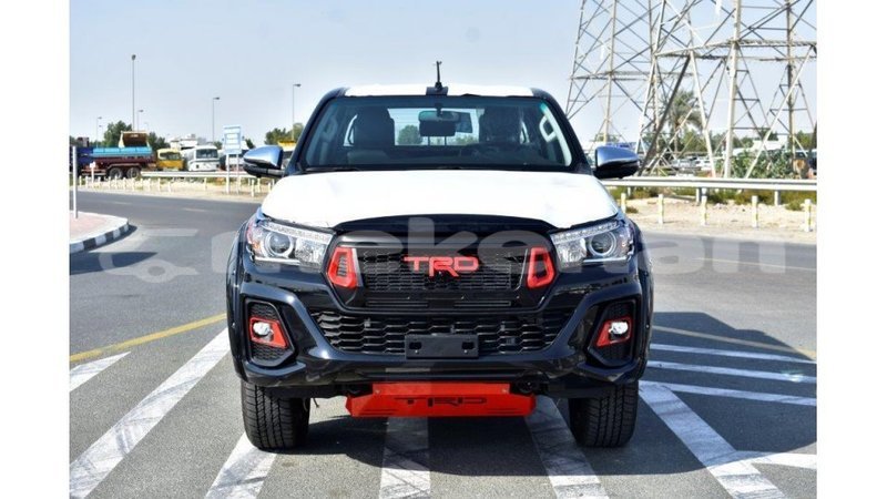 Big with watermark toyota hilux aragatsotn import dubai 1882