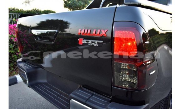 Buy Import Toyota Hilux Black Car in Import - Dubai in Aragatsotn Buy Import Toyota Hilux Black Car in Import - Dubai in Aragatsotn