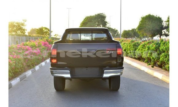 Buy Import Toyota Hilux Black Car in Import - Dubai in Aragatsotn Buy Import Toyota Hilux Black Car in Import - Dubai in Aragatsotn