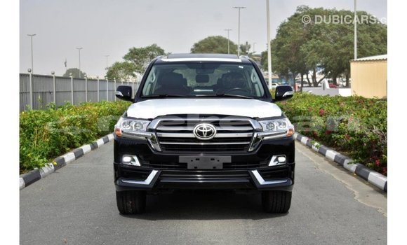 Buy Import Toyota Land Cruiser Black Car in Import - Dubai in Aragatsotn Buy Import Toyota Land Cruiser Black Car in Import - Dubai in Aragatsotn