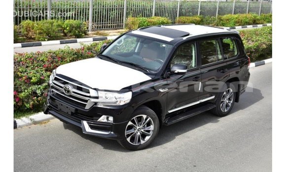 Buy Import Toyota Land Cruiser Black Car in Import - Dubai in Aragatsotn Buy Import Toyota Land Cruiser Black Car in Import - Dubai in Aragatsotn