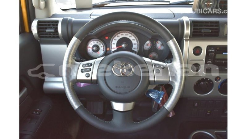 Big with watermark toyota fj cruiser aragatsotn import dubai 1888