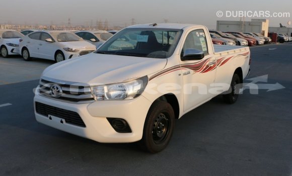Buy Import Toyota Hilux White Car in Import - Dubai in Aragatsotn Buy Import Toyota Hilux White Car in Import - Dubai in Aragatsotn