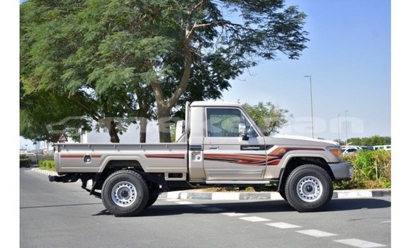 Buy Import Toyota Land Cruiser Other Car in Import - Dubai in Aragatsotn Buy Import Toyota Land Cruiser Other Car in Import - Dubai in Aragatsotn