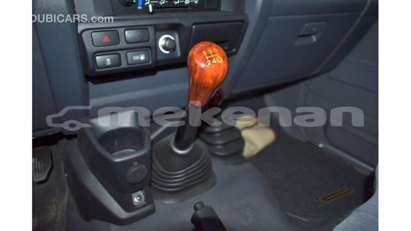 Big with watermark toyota land cruiser aragatsotn import dubai 1895