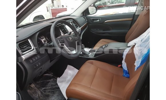 Buy Import Toyota Highlander Black Car in Import - Dubai in Aragatsotn Buy Import Toyota Highlander Black Car in Import - Dubai in Aragatsotn