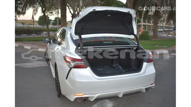 Big with watermark toyota camry aragatsotn import dubai 1897