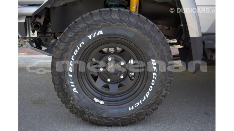 Big with watermark toyota land cruiser aragatsotn import dubai 1900