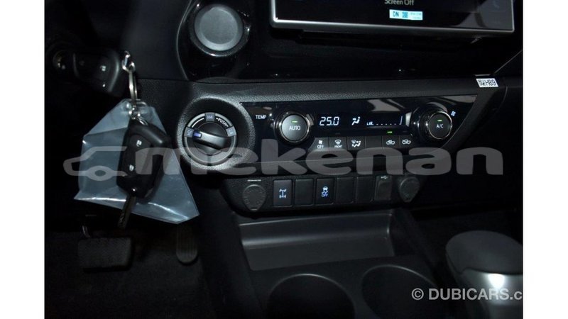 Big with watermark toyota hilux aragatsotn import dubai 1901