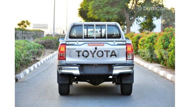 Big with watermark toyota hilux aragatsotn import dubai 1901