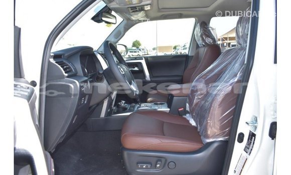 Buy Import Toyota 4Runner White Car in Import - Dubai in Aragatsotn Buy Import Toyota 4Runner White Car in Import - Dubai in Aragatsotn