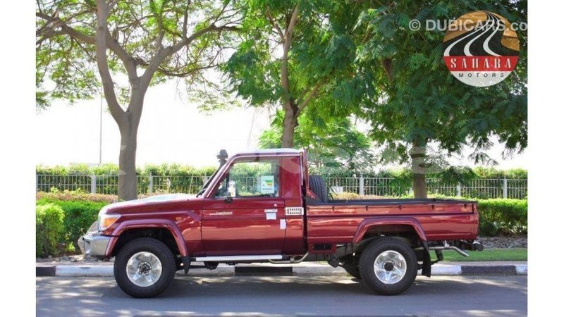 Big with watermark toyota land cruiser aragatsotn import dubai 1905