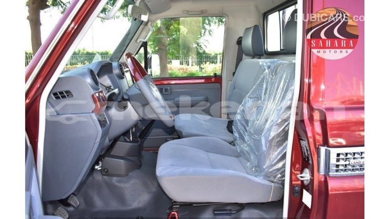 Big with watermark toyota land cruiser aragatsotn import dubai 1905