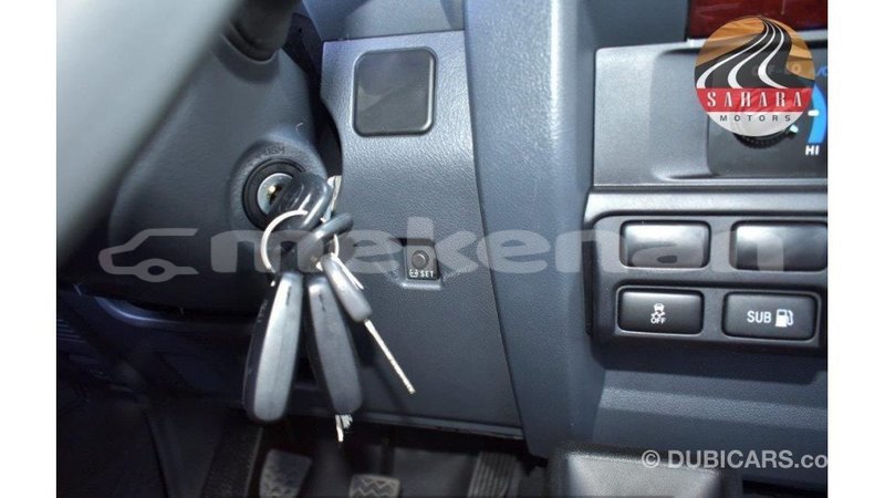 Big with watermark toyota land cruiser aragatsotn import dubai 1905