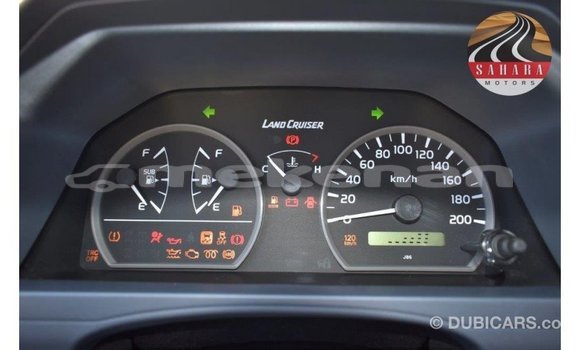 Buy Import Toyota Land Cruiser Red Car in Import - Dubai in Aragatsotn Buy Import Toyota Land Cruiser Red Car in Import - Dubai in Aragatsotn