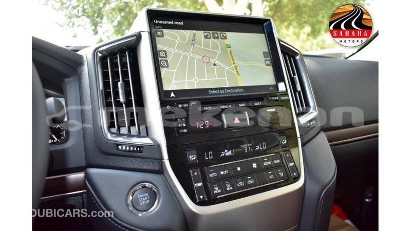 Big with watermark toyota land cruiser aragatsotn import dubai 1906