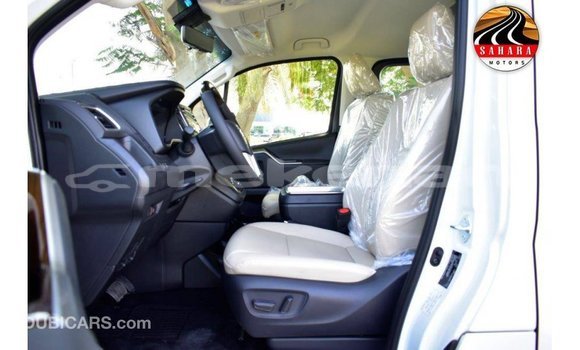 Buy Import Toyota Granvia White Car in Import - Dubai in Aragatsotn Buy Import Toyota Granvia White Car in Import - Dubai in Aragatsotn