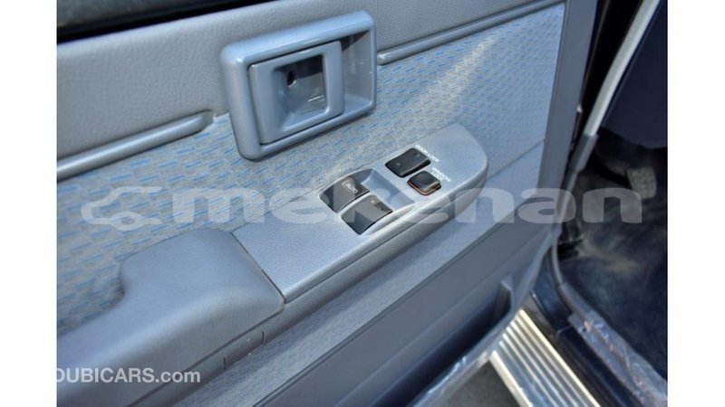 Big with watermark toyota land cruiser aragatsotn import dubai 1909