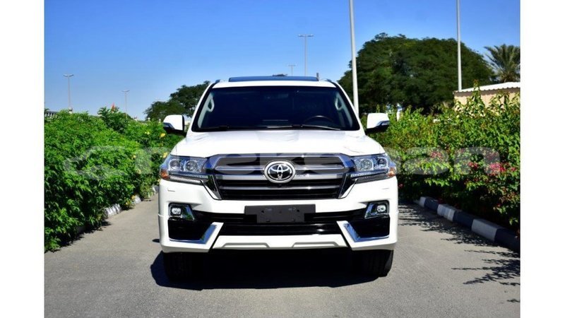 Big with watermark toyota land cruiser aragatsotn import dubai 1911
