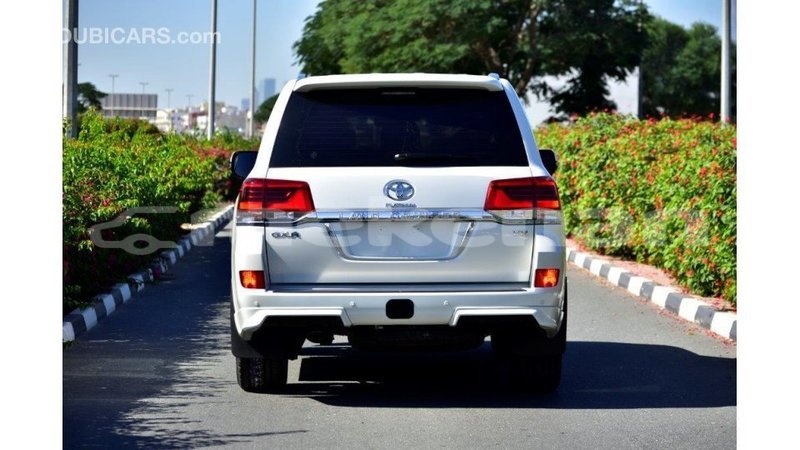 Big with watermark toyota land cruiser aragatsotn import dubai 1911